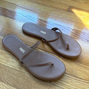 Womens Tkees Sarit sandals